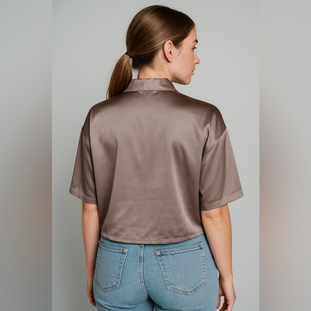 Abercrombie & Fitch Womens Gray Satin Button-Down Blouse Short Sleeve Size L - Picture 3 of 15